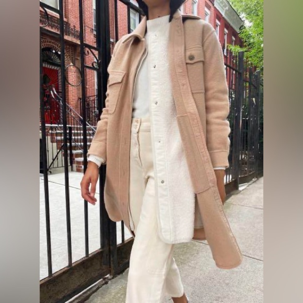 Aritzia The Ganna Long Shirt Jacket in Chasm Small